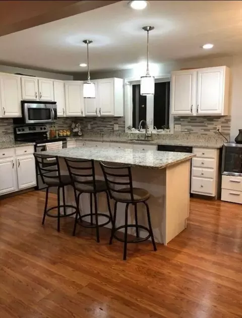 23 Clifton Ave, Brockton, MA 02301