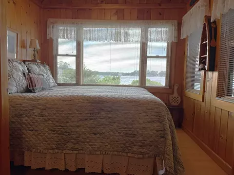8 Long Is, Webster, MA 01570 photo 11