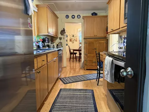 8 Long Is, Webster, MA 01570 photo 28