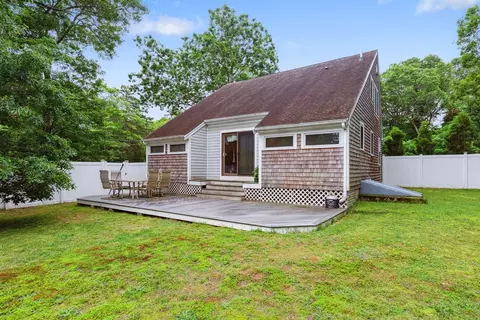 9 Jones Rd, Mashpee, MA 02649 photo 10