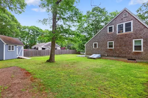 9 Jones Rd, Mashpee, MA 02649 photo 8