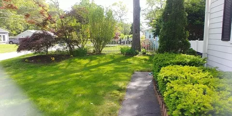 17 Pine Ridge Dr, Ayer, MA 01432 photo 11