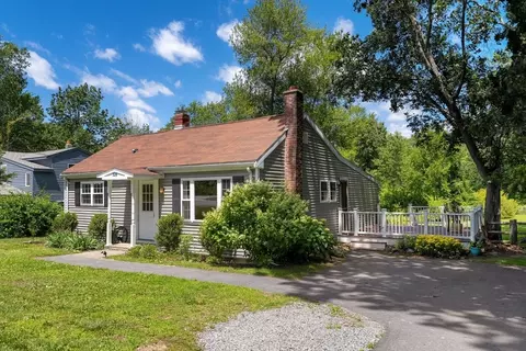 328 N Main St, Sharon, MA 02067