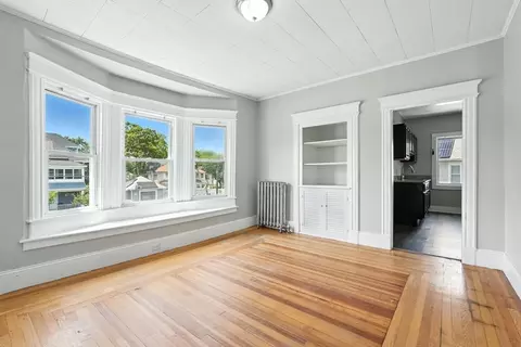 782 Sumner Ave, Springfield, MA 01108 photo 8