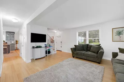 Entry Way - 45 Olney Ave, Springfield, MA 01119 photo 1 of 2
