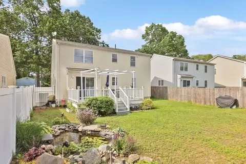 Exterior - 45 Olney Ave, Springfield, MA 01119 photo 4 of 9