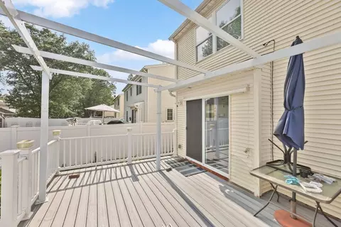 Exterior - 45 Olney Ave, Springfield, MA 01119 photo 8 of 9