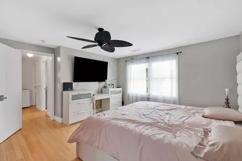 Bedroom - 45 Olney Ave, Springfield, MA 01119 photo 2 of 3