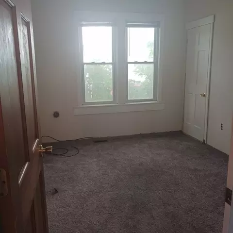 Bedroom - 14 Douglas Ct, Worcester, MA 01603 photo 3 of 5