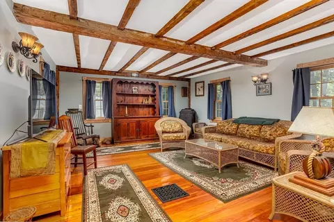 8 Smith St, Townsend, MA 01469 photo 9
