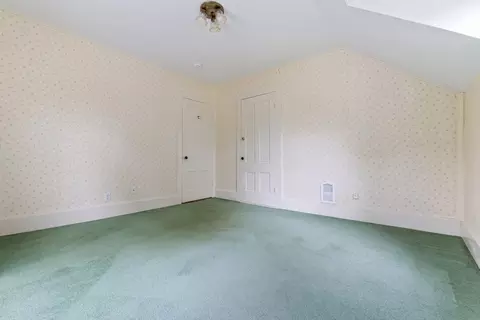 Bedroom - 7 Martin St, Danvers, MA 01923 photo 4 of 8