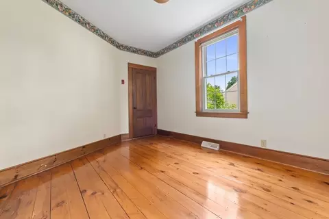 Bedroom - 7 Martin St, Danvers, MA 01923 photo 1 of 8