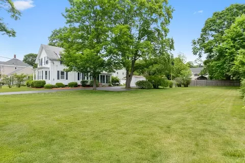 Exterior - 7 Martin St, Danvers, MA 01923 photo 2 of 10