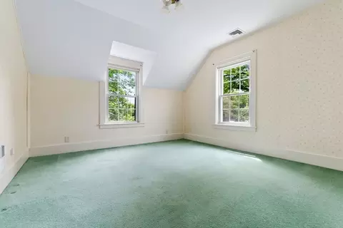 Bedroom - 7 Martin St, Danvers, MA 01923 photo 3 of 8