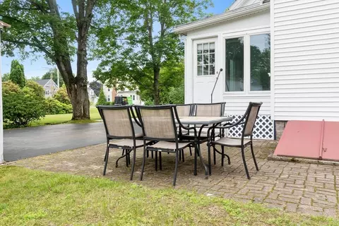 Exterior - 7 Martin St, Danvers, MA 01923 photo 6 of 10