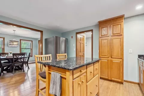 Kitchen - 32 Berkeley, Pelham, NH 03076 photo 1 of 4