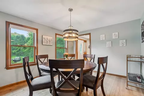 Dining - 32 Berkeley, Pelham, NH 03076 photo 1 of 3