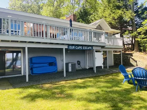 233 Hooppole Rd, Mashpee, MA 02649 photo 2