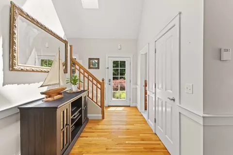 152 Algonquin, Mashpee, MA 02649 photo 3