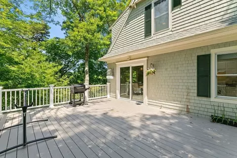 152 Algonquin, Mashpee, MA 02649 photo 34