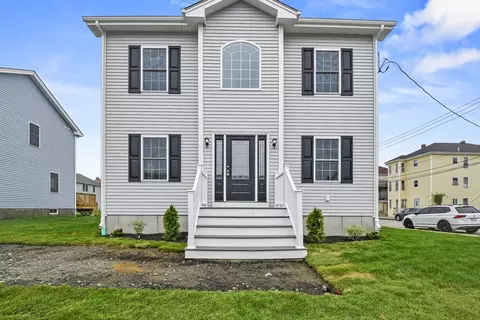 105 Tripp St, Fall River, MA 02724
