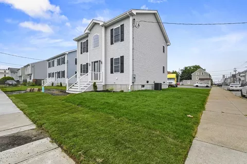 Exterior - 105 Tripp St, Fall River, MA 02724 photo 2 of 5