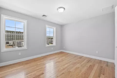 119 Tripp St, Fall River, MA 02724 photo 21