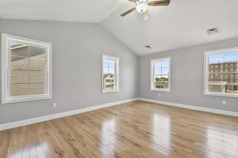 119 Tripp St, Fall River, MA 02724 photo 10