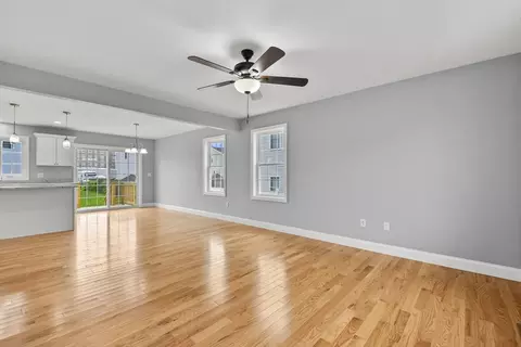 218 Tuttle St, Fall River, MA 02724 photo 13