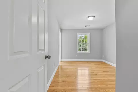 218 Tuttle St, Fall River, MA 02724 photo 14