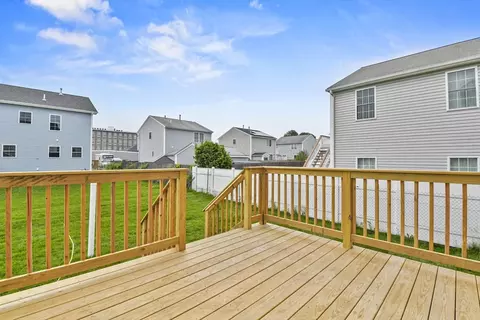 218 Tuttle St, Fall River, MA 02724 photo 27