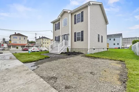 218 Tuttle St, Fall River, MA 02724 photo 2