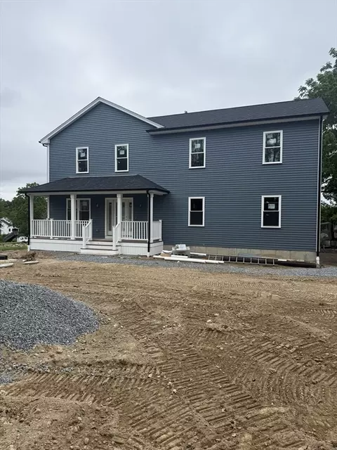 661 Main St, Acushnet, MA 02743