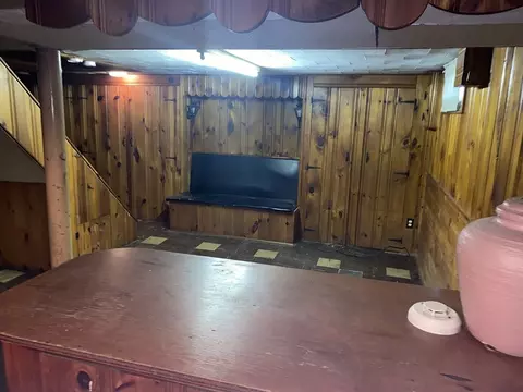Other - 107 Rollins St, Springfield, MA 01109 photo 2 of 2
