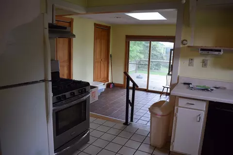 959 Ray St, Fall River, MA 02720 photo 17