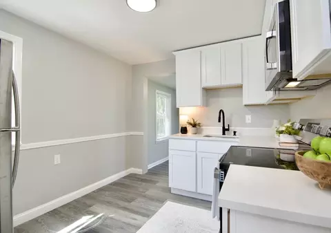 Kitchen - 100 Haskin St, Springfield, MA 01109 photo 1 of 5
