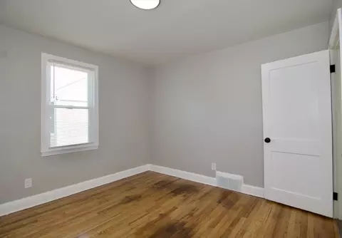 Bedroom - 100 Haskin St, Springfield, MA 01109 photo 6 of 15
