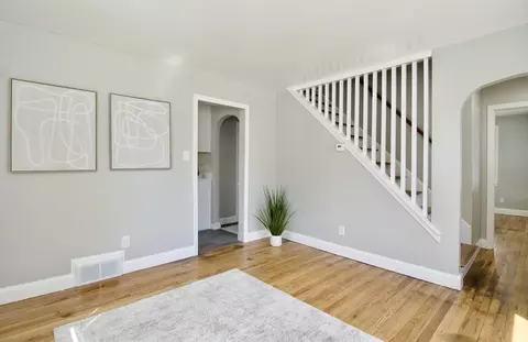 Living - 100 Haskin St, Springfield, MA 01109 photo 4 of 7