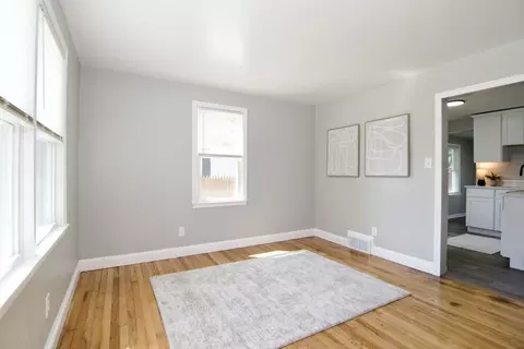 Living - 100 Haskin St, Springfield, MA 01109 photo 3 of 7