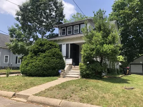 63 Herrod Ave, Brockton, MA 02301