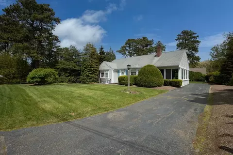 40 Joan Rd, Centerville, MA 02632 photo 3