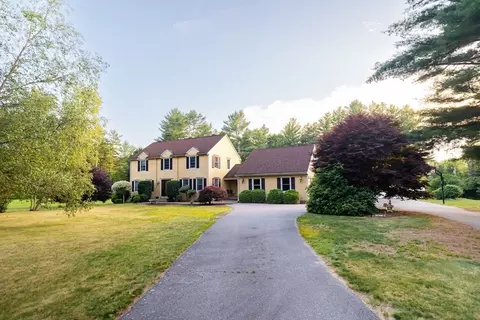90 Braley Rd, Freetown, MA 02717