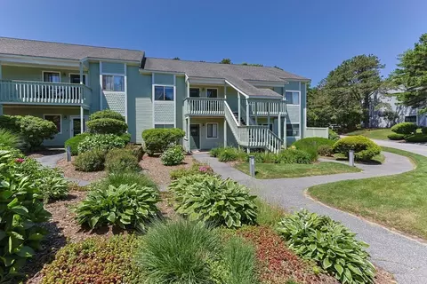 93 Chilton Ln #93, Brewster, MA 02631