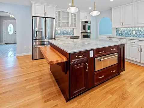 1 Corbin Rd, Dudley, MA 01571 photo 12