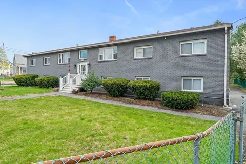 12 Green St, Stoughton, MA 02072