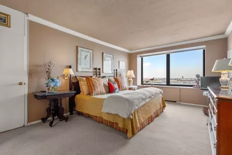 85 E India Row #18B, Boston, MA 02110 photo 11