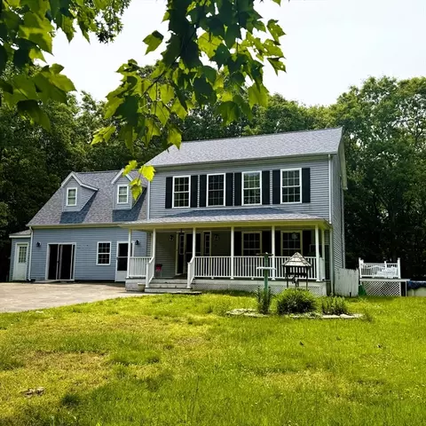 6 Debbie Ln, Freetown, MA 02702