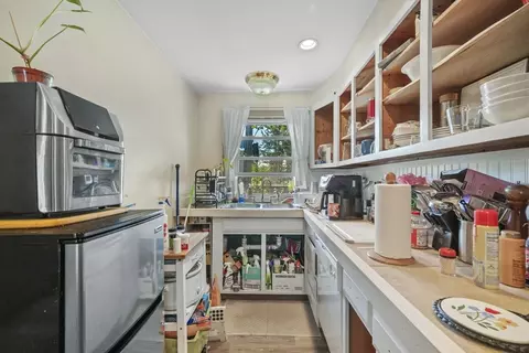 41 Endicott St, Danvers, MA 01923 photo 19