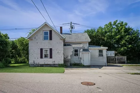 41 Endicott St, Danvers, MA 01923 photo 7