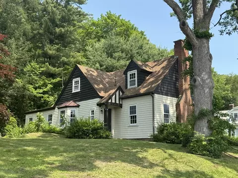 286 Marcy St, Southbridge, MA 01550